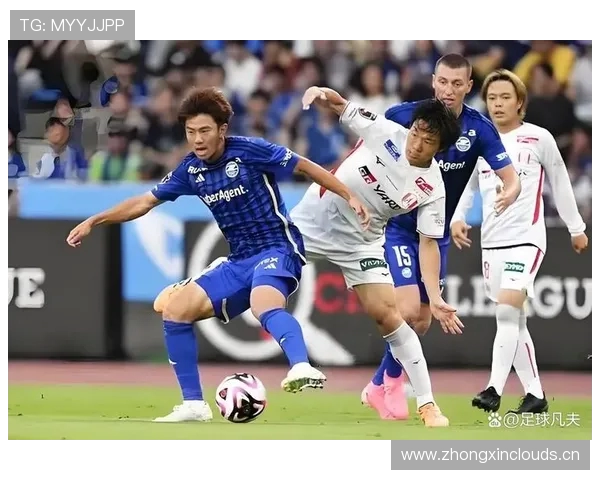 原辉绮半场击中门框名古屋鲸鱼鏖战新潟天鹅暂互交白卷 原辉绮半场击中门框名古屋鲸鱼鏖战新潟天鹅暂互交白卷